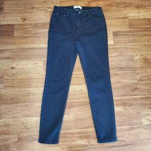 Blue Revival Skinny Jeans Size 28 Mid Rise